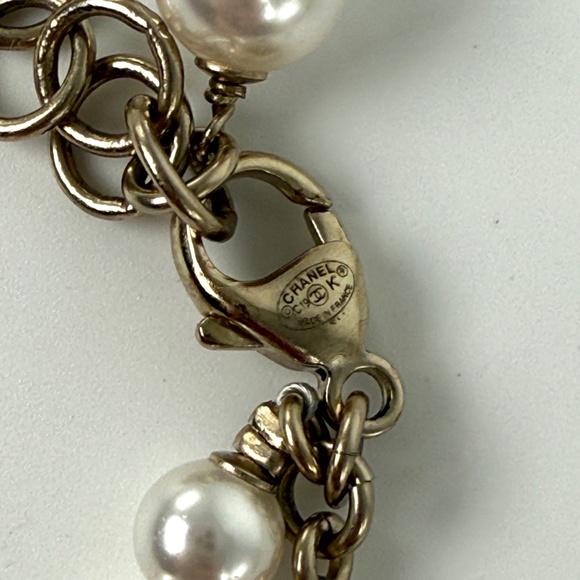 Authentic CHANEL Imitation Pearl Swirling Logo Letter Choker Necklace - Picture 7 of 10